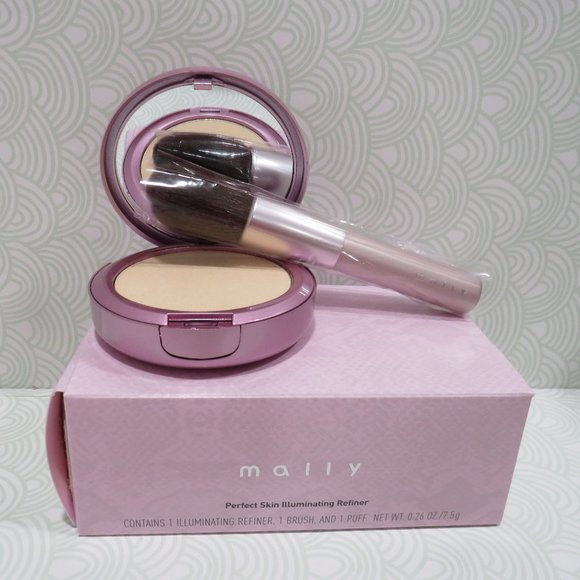 Mally Beauty Other - MALLY BEAUTY💥PERFECT SKIN ILLUMINATING REFINER + BRUSH💥